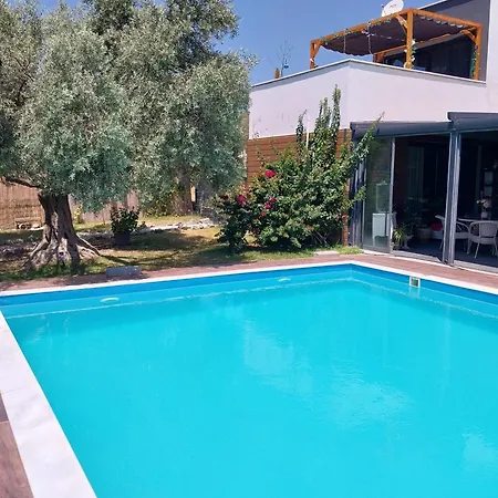 B&B Kusadasi Bed and Breakfast