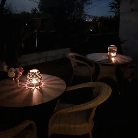 B&B Kusadasi Nocleg ze śniadaniem *